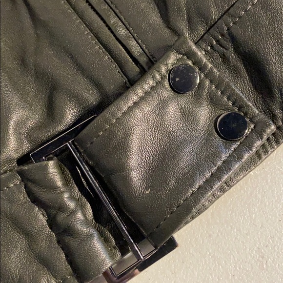 Leather Jacket - Picture 7 of 9